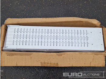 Equipo de taller Unused 2025 Zvox SU-180: foto 4 Equipo de taller Unused 2025 Zvox SU-180: foto 4