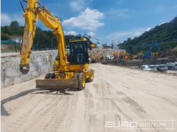 Excavadora de ruedas KOMATSU
