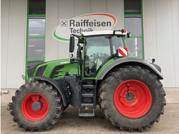 Tractor FENDT 828 Vario