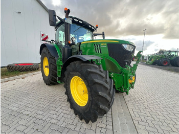 Tractor JOHN DEERE 6215R