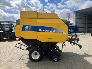Maquinaria de henificación New Holland BR 7070 Crop Cutter II: foto 5 Maquinaria de henificación New Holland BR 7070 Crop Cutter II: foto 5