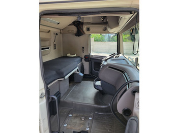 Cabina e interior para Camión DAF XF 106 - XF106: foto 2 Cabina e interior para Camión DAF XF 106 - XF106: foto 2