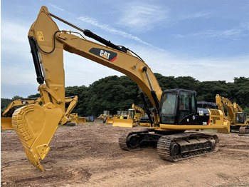 Excavadora de cadenas CATERPILLAR 330D Crawler excavator: foto 4