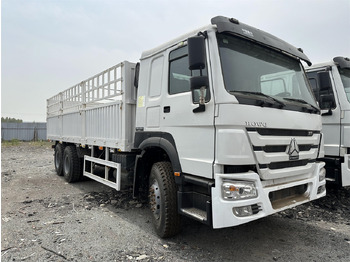 Camión transporte de ganado para transporte de animales SINOTRUK HOWO 371 Cargo truck: foto 2