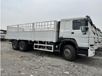 Camión transporte de ganado para transporte de animales SINOTRUK HOWO 371 Cargo truck: foto 3