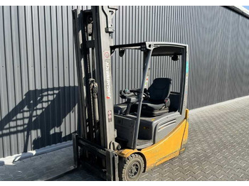 Carretilla elevadora eléctrica JUNGHEINRICH EFG