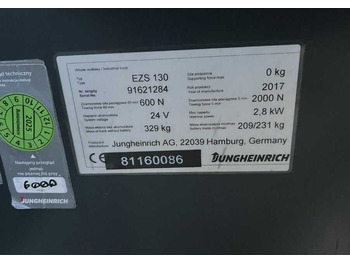 Remolcadora Jungheinrich EZS130: foto 4 Remolcadora Jungheinrich EZS130: foto 4