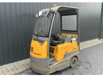 Remolcadora JUNGHEINRICH