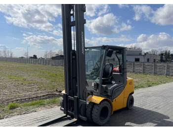 Carretilla elevadora de gas Jungheinrich TFG435s: foto 4