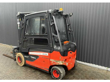 Carretilla elevadora eléctrica Linde E25L-01: foto 3 Carretilla elevadora eléctrica Linde E25L-01: foto 3