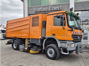 Leasing de Mercedes-Benz Actros 2032 A 4x4 Bucher STKF 9500 Airport 30x Mercedes-Benz Actros 2032 A 4x4 Bucher STKF 9500 Airport 30x: foto 4 Leasing de Mercedes-Benz Actros 2032 A 4x4 Bucher STKF 9500 Airport 30x Mercedes-Benz Actros 2032 A 4x4 Bucher STKF 9500 Airport 30x: foto 4