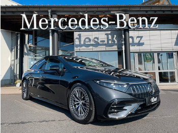 Sedan MERCEDES-BENZ