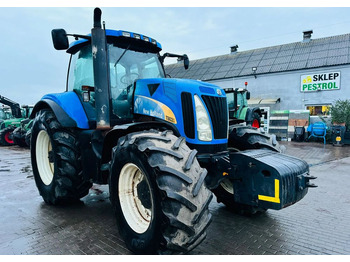 Tractor NEW HOLLAND T8000