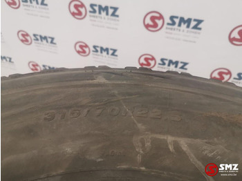 Neumático para Camión Diversen Occ Band Bridgestone 315/70R22.5: foto 3