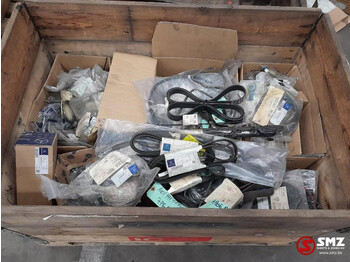 Motor y piezas para Camión nuevo Mercedes-Benz Lot diverse motoronderdelen mercedes: foto 5