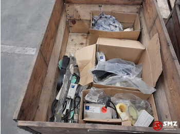 Motor y piezas para Camión nuevo Mercedes-Benz Lot diverse motoronderdelen mercedes: foto 2