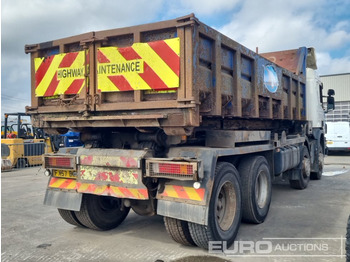 Camión multibasculante 2007 Scania P380: foto 5