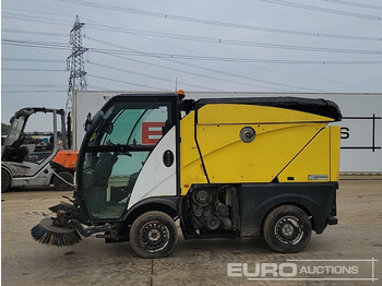 Barredora vial 2011 Johnston 4x2 Road Sweeper, Reverse Camera, Automatic Gearbox: foto 2 Barredora vial 2011 Johnston 4x2 Road Sweeper, Reverse Camera, Automatic Gearbox: foto 2