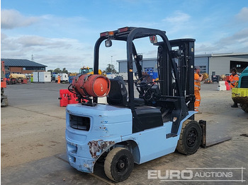 Carretilla elevadora 2017 Yale UT25P: foto 5