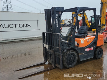 Carretilla elevadora DOOSAN