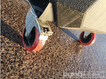 Equipo de construcción Armogard Mobile Welding Booth: foto 5 Equipo de construcción Armogard Mobile Welding Booth: foto 5