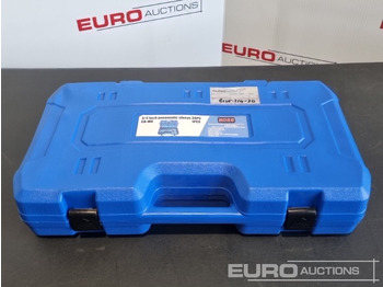 Equipo de taller Unused 2025 Boss 3/4" 30pc Heavy Duty Pneumatic Socket Set, 4" Connecting Rod, 8" Connecting Rod, Ratchet Wrench,  20" Sliding Rod, 18" Bending Rod Universal Coupling, Adapter1-3/4": foto 2