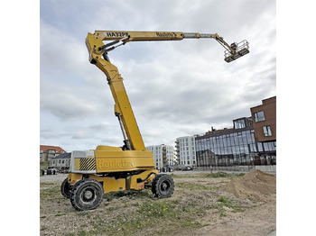 Plataforma articulada HAULOTTE