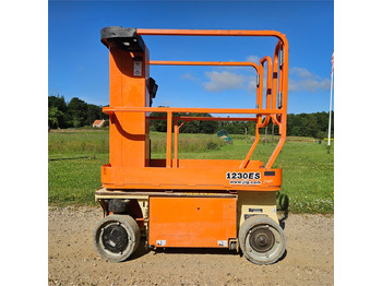 Plataforma de mástil vertical JLG 1230 ES: foto 2