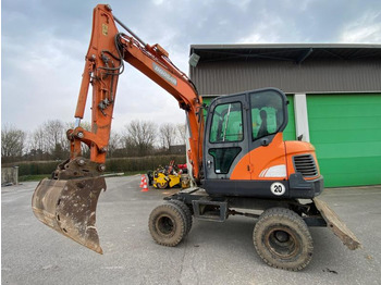 Excavadora de ruedas DOOSAN DX55