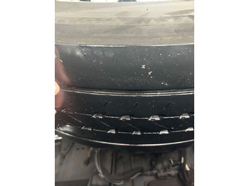 Leasing de  DAF XF 106.440 XF106-440 Space Cab, Full spoilers DAF XF 106.440 XF106-440 Space Cab, Full spoilers: foto 3