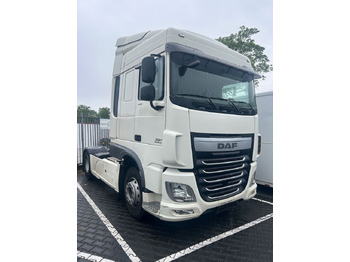 Leasing de  DAF XF 106.440 XF106-440 Space Cab, Full spoilers DAF XF 106.440 XF106-440 Space Cab, Full spoilers: foto 2
