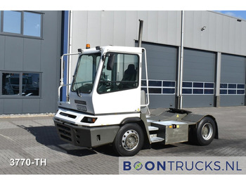 Tractor industrial TERBERG