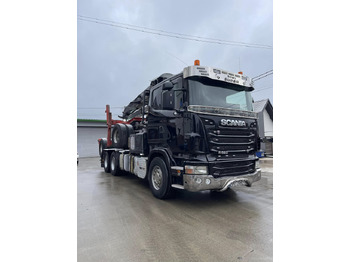 Camión forestal SCANIA R 620