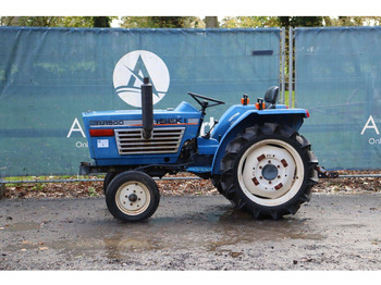 Tractor ISEKI