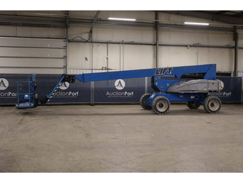 Plataforma telescopica JLG