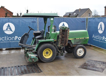 Cortacésped John Deere 3365: foto 1