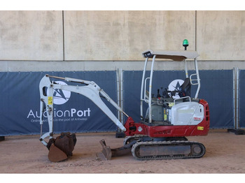 Miniexcavadora TAKEUCHI