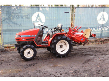 Tractor YANMAR