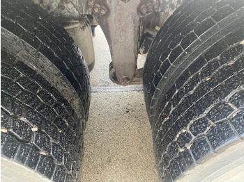 Camión chasis SCANIA R 440 CB6x4HSA: foto 5 Camión chasis SCANIA R 440 CB6x4HSA: foto 5