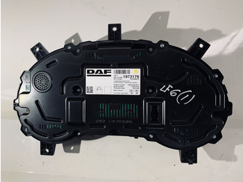 Salpicadero DAF LF 6: foto 2 Salpicadero DAF LF 6: foto 2