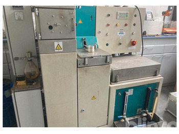 Máquina herramienta, Construcción de carreteras 2003 Infratest 2000: foto 1