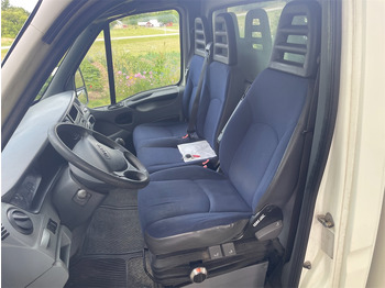 Furgoneta IVECO DAILY 35S14: foto 5