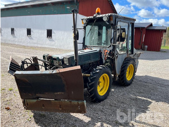 Tractor HOLDER