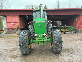 Tractor J. DEERE 4250 4WD: foto 2