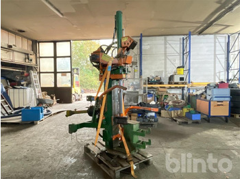 Astilladora de leña Posch HydroCombi 15T PZG: foto 2 Astilladora de leña Posch HydroCombi 15T PZG: foto 2