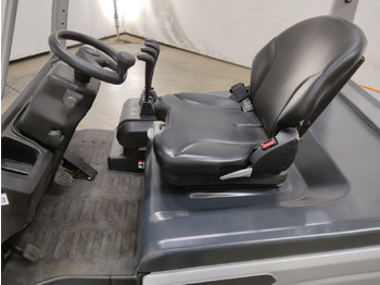 Carretilla elevadora eléctrica STILL RCE30: foto 3