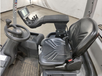 Carretilla elevadora STILL RX70-25T: foto 3 Carretilla elevadora STILL RX70-25T: foto 3