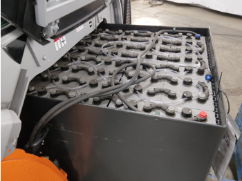 Carretilla elevadora eléctrica Still RX60-35/BATT.NEU: foto 4 Carretilla elevadora eléctrica Still RX60-35/BATT.NEU: foto 4