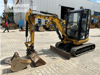 Miniexcavadora CATERPILLAR 302.7D