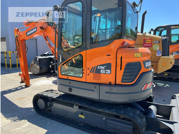 Miniexcavadora DOOSAN DX63-3